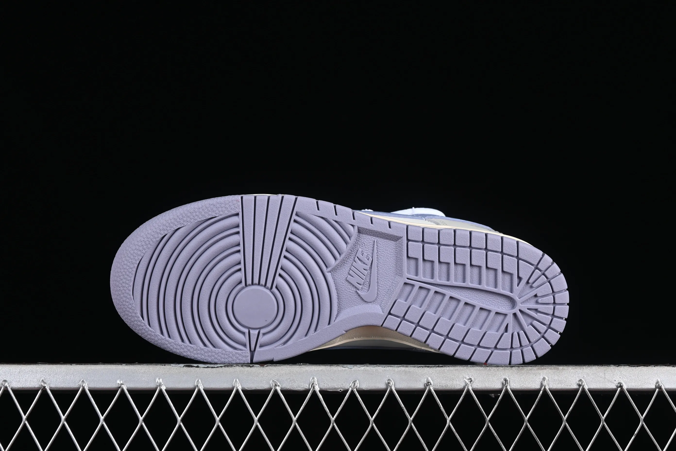 All Categories Nk SB Dunk Series Nk SB Dunk Low Low-top sneakers Nk Dunk Low Wisdom Fruit Purple Island interstellar dreamy feeling Small fresh style Purple SB low-top casual sneakers DD1503-500